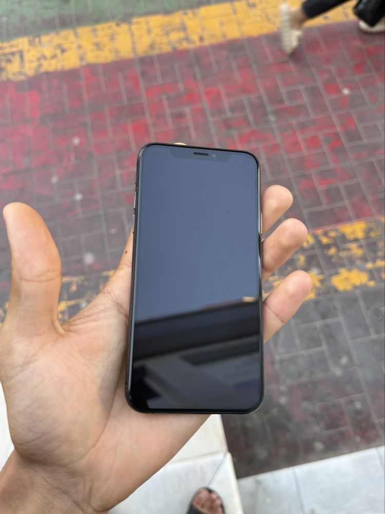 Iphone Xs qora ideal
