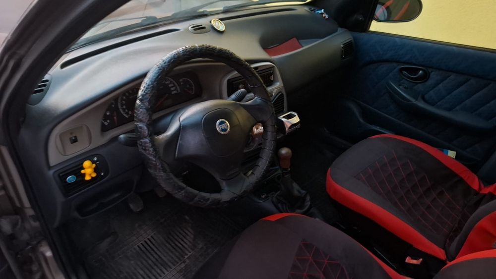 Vand FIAT ALBEA an 2003
