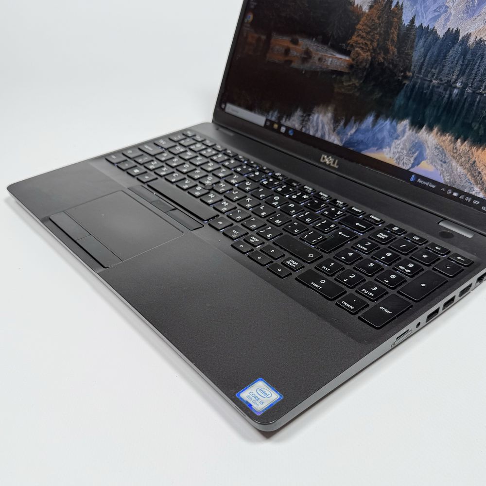 DELL Latitude 5500/15,6” IPS/i5-8365U/12GB DDR4/256GB NVMe/Подсветка