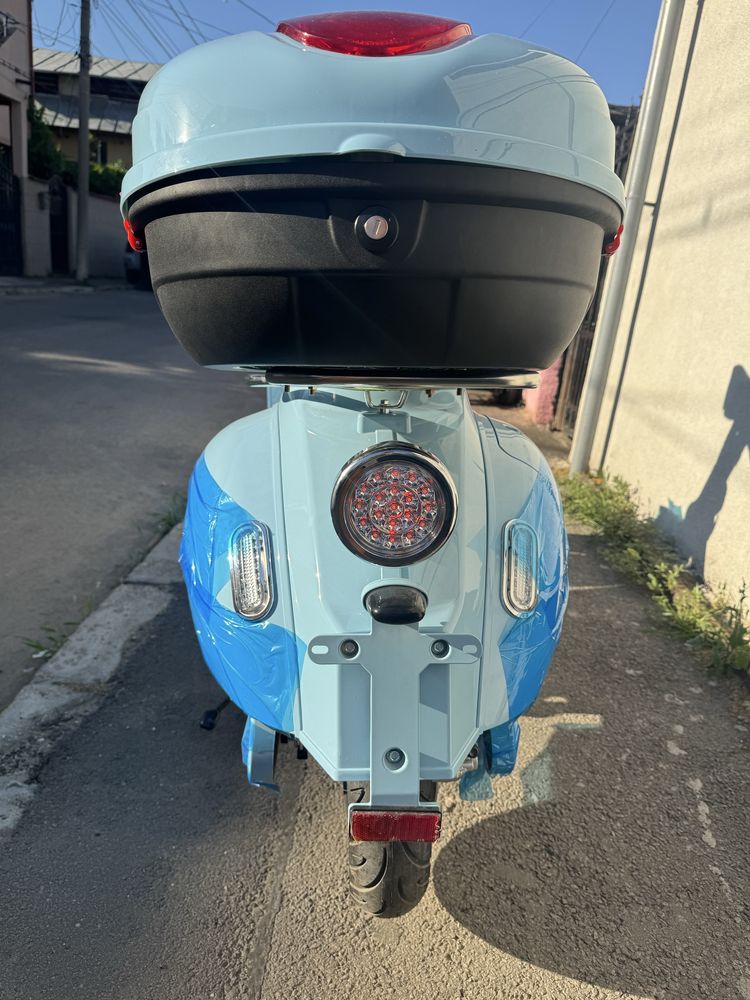 Scuter Electric 3000w Classic Retro Blue