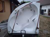Cada de baie cu jacuzzi marca Whirlpool