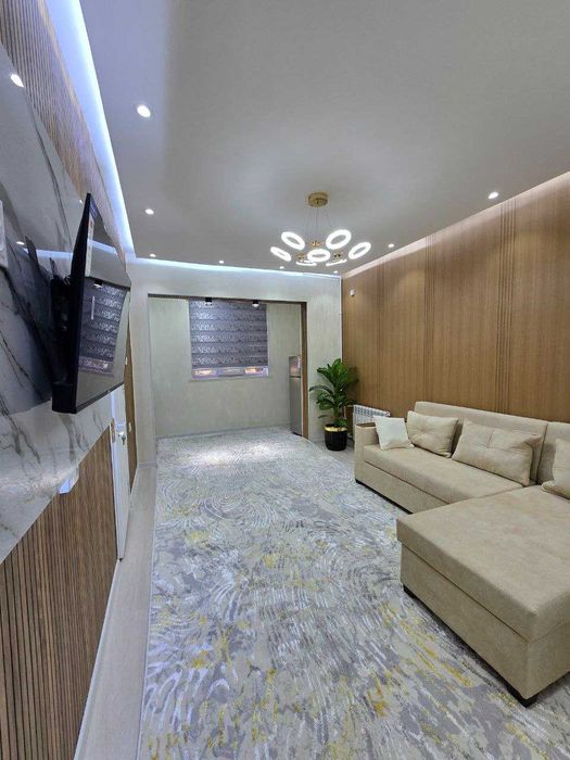 Продам 2/1/4 Чиланзар 20 , ремон6т мебель и техника