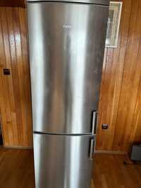 Хладилник с фризер AEG S53600CSS0