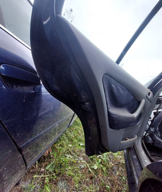Motoras macara geam spate stanga Skoda Octavia prima generatie