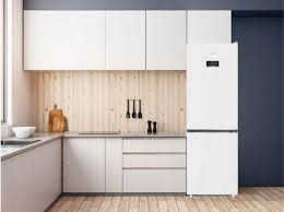 Нов хладилник с фризер Beko  180 см 301 л бял