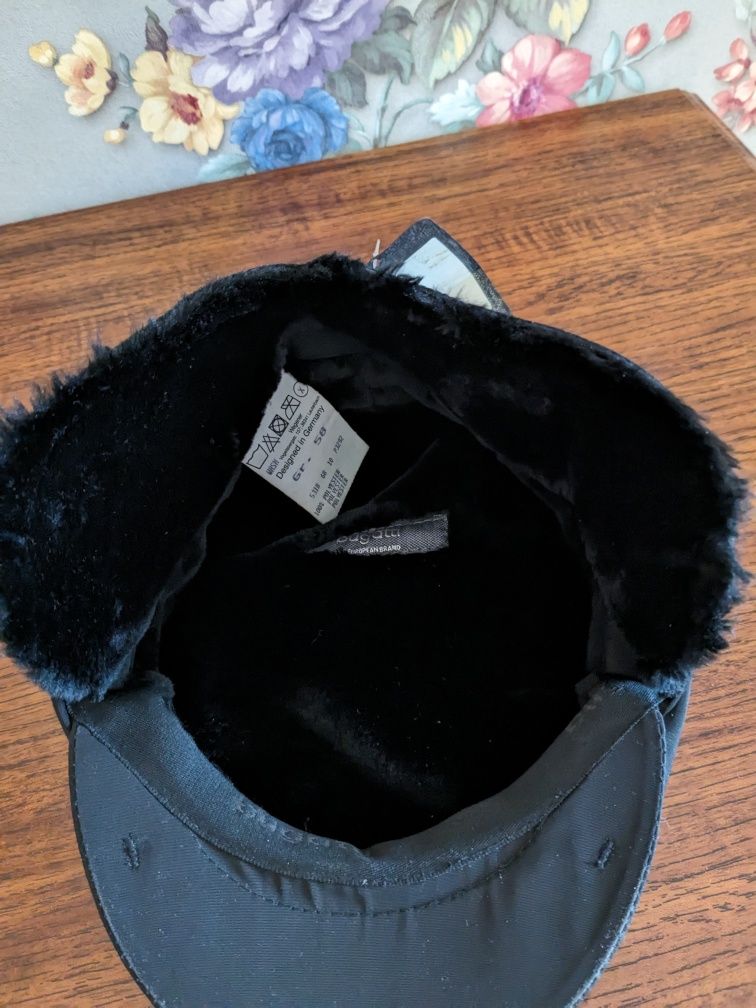 Продам зимнюю кепку
