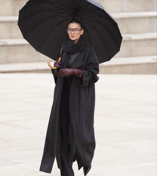 Продам пальто chia.kz