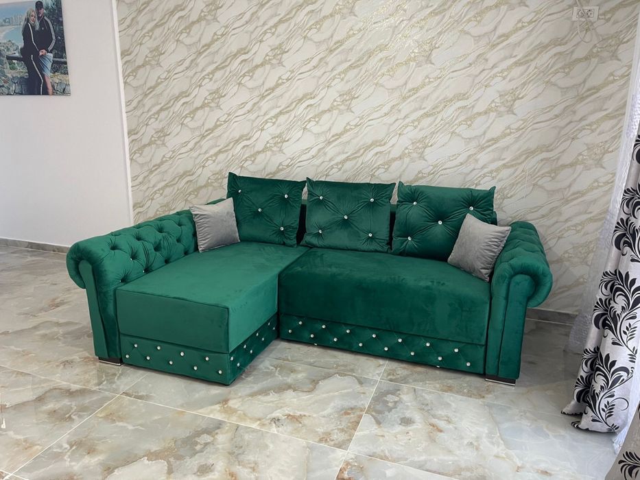 Canapea extensibila verde smarald