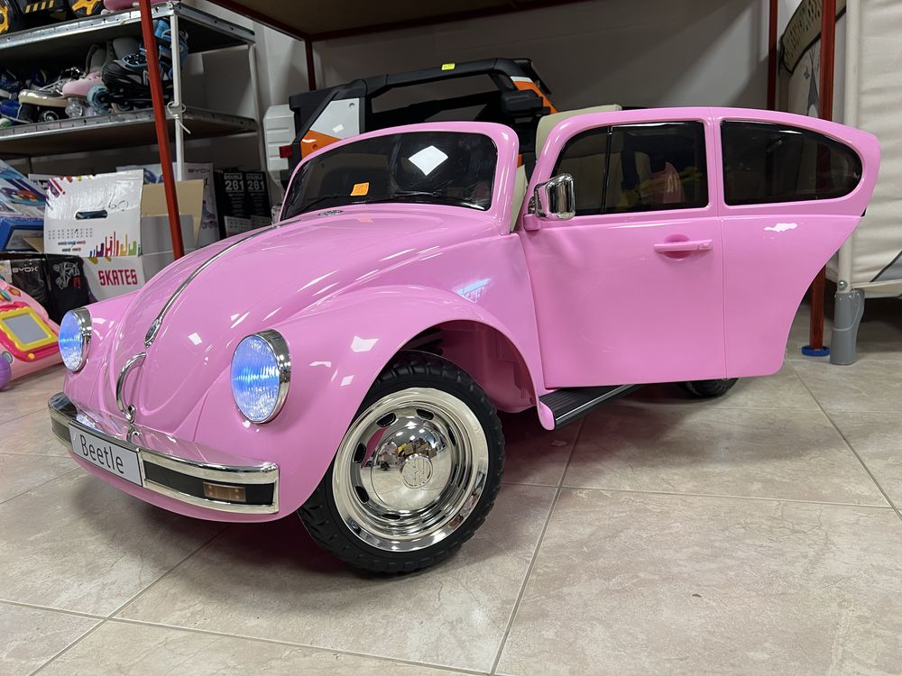 Ретро акумулаторна кола vw beetle