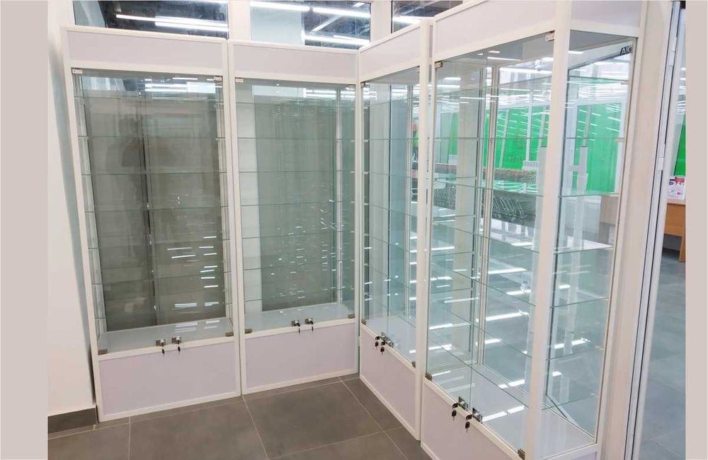 Стеклянные и профильные витрины. Shisha va profil vitrinalari