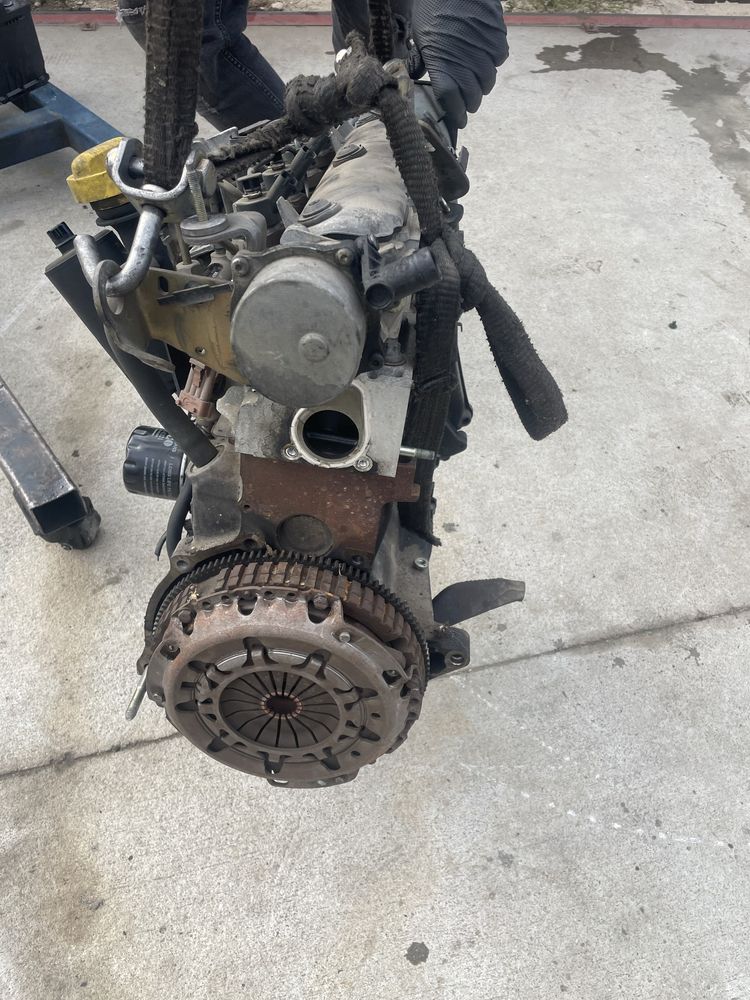 Motor Opel / Nissan / Renault 1.9 euro 3 F9Q K FDP F8T scenic vivaro