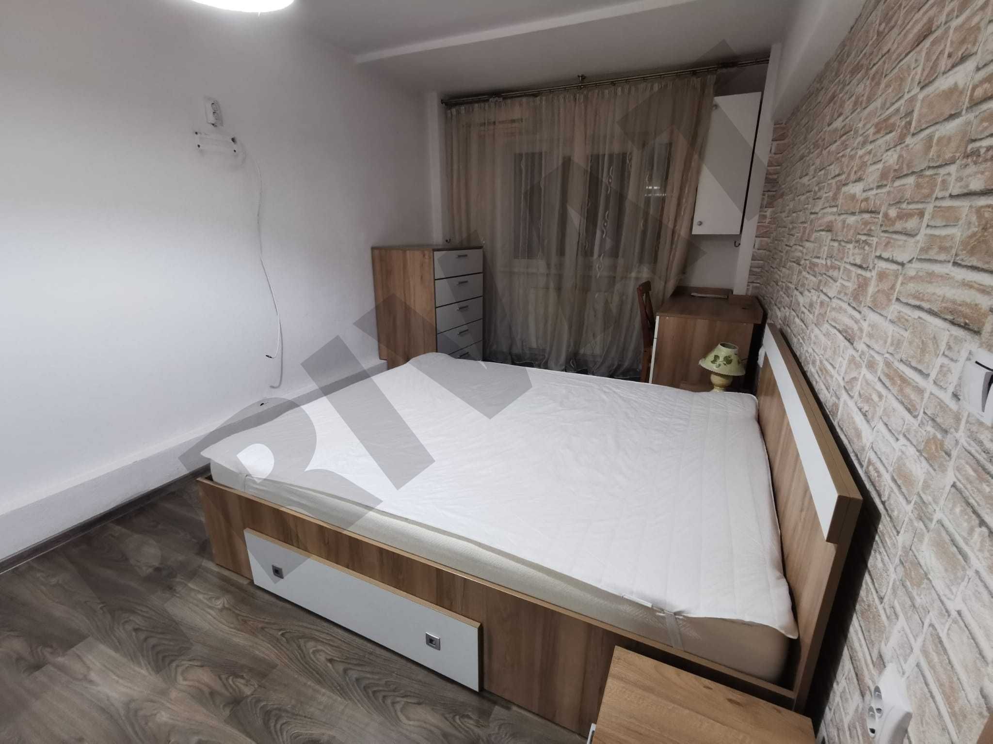 (Privat) Ap 3 camere 70mp, 1 baie 1 balcon, etaj 4/4, Strada Siretului