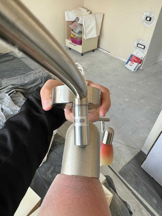 Lustre cu 3 si 4 abajururi - 120 de lei