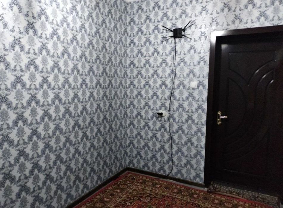 3/4/9 (4-этаж). Сергели 8. Квартира 80 м². Метро 500 м.