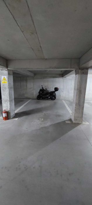 Inchiriez loc de parcare moto Popesti Leordeni