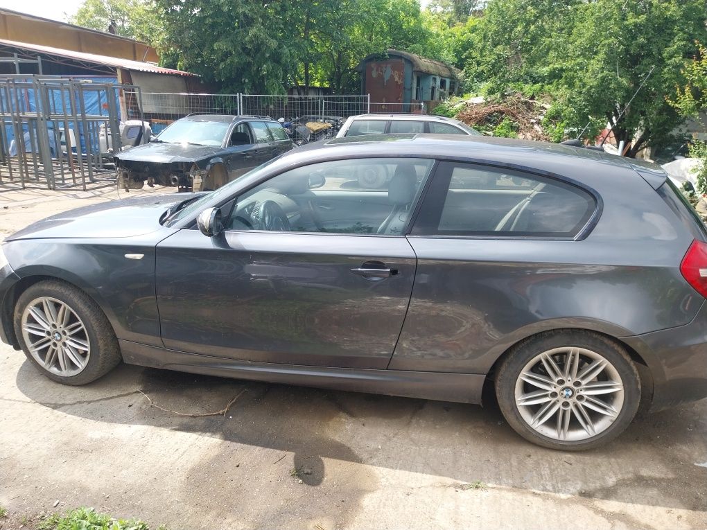 Piese auto din dezmembrări BMW seria 1 e 81 an 2008 2.0 d 177 cp