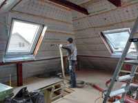 Izolație cu celuloză pentru tavane și acoperișuri