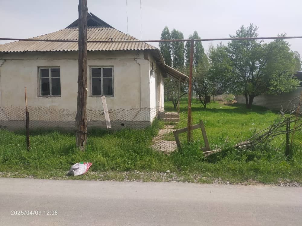 Битмаган уй сотилади 10соток ери билан