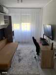 De vanzare Apartament 3 camere zona Calea Calarasilor