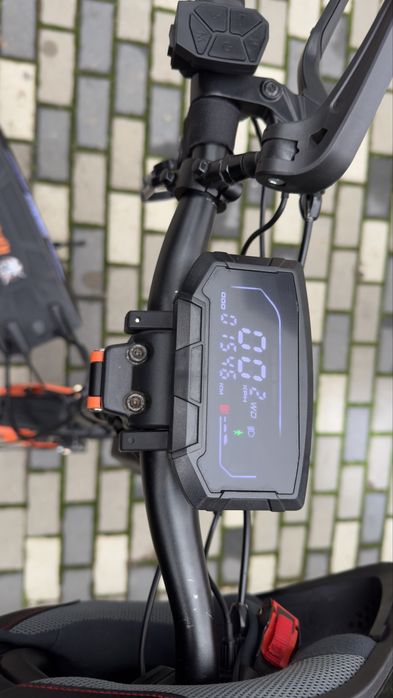 Trotinetă electrică kamikaze k1 max stare excelentă + cască cadou