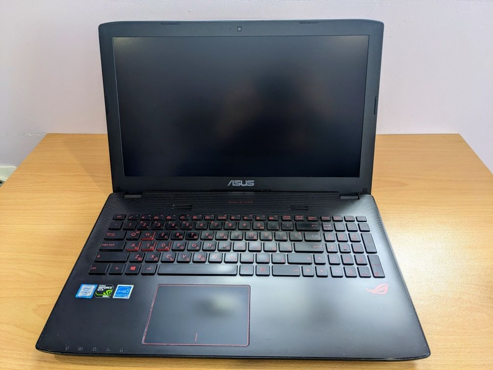 Геймърски лаптоп Asus ROG G552VW i7-6700HQ, 24GB RAM