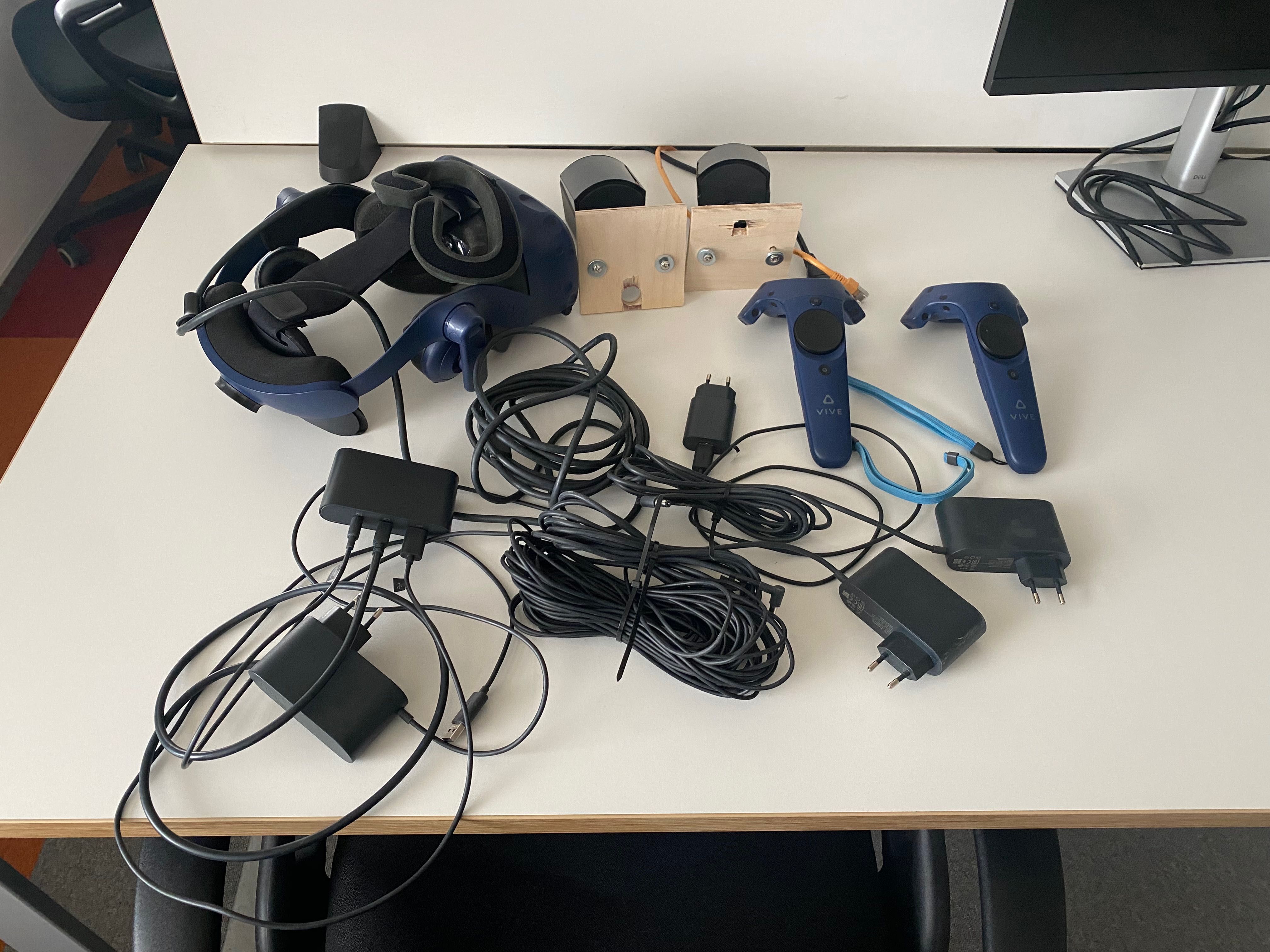HTC vive Pro - VR очила