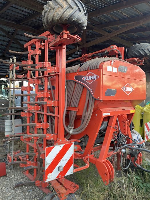 Semanatoare Kuhn Megant 600