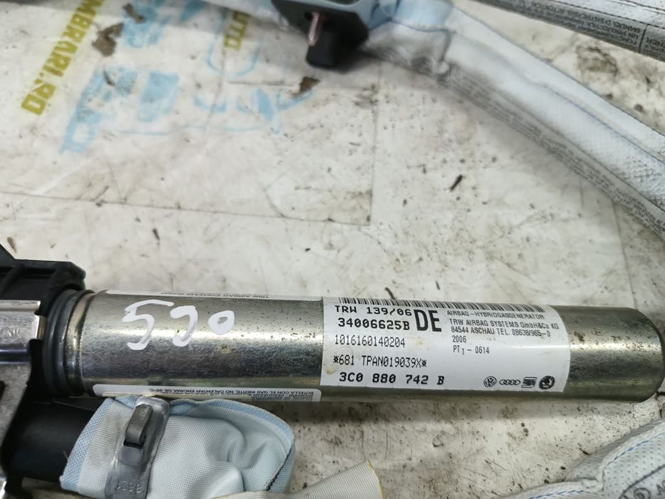 Airbag cortina dreapta 3c0880742b Volkswagen VW Passat B6 [2005 - 201