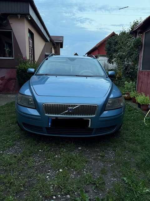 Vand  VOLVO V 50 stare buna