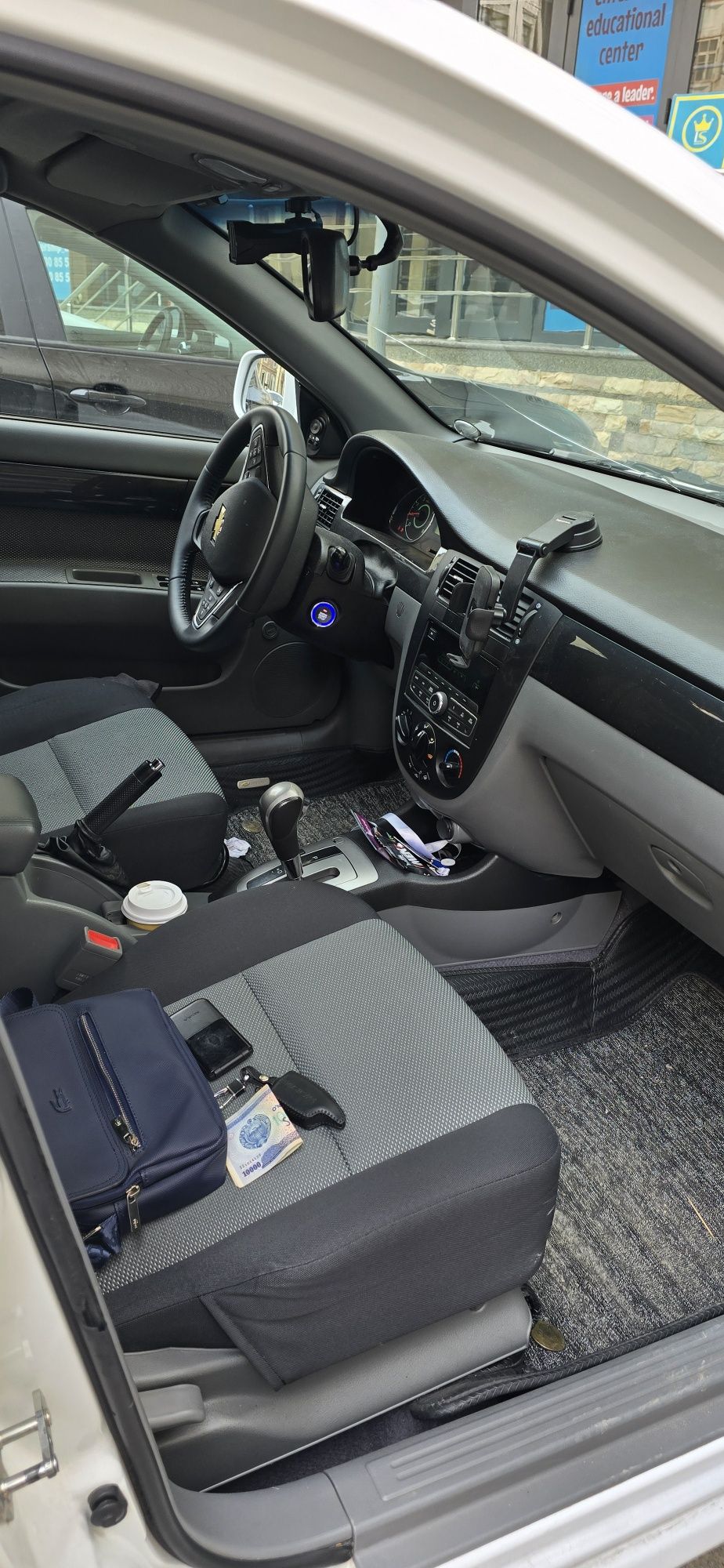 Продаётся Chevrolet Lasetti Gentra.