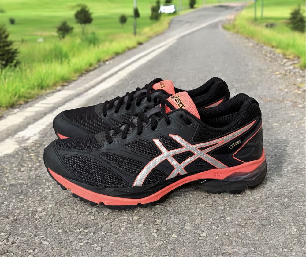 Asics Gel Pulse  Gore-Tex (42) Маратонки
