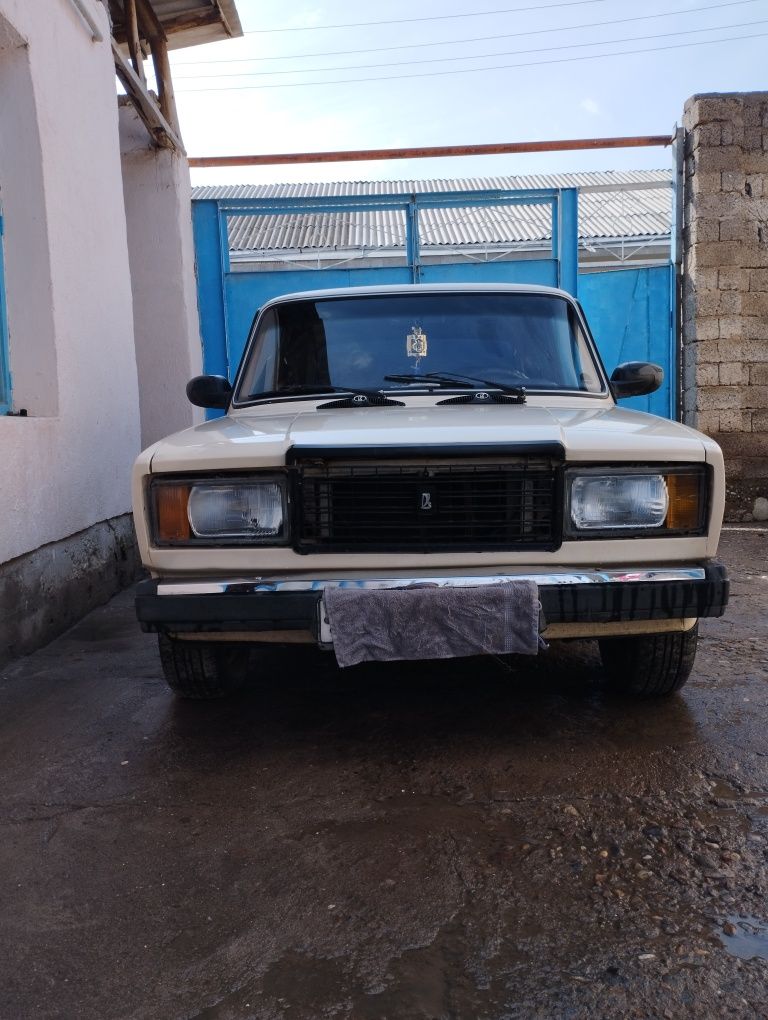 Mashina zor xolata