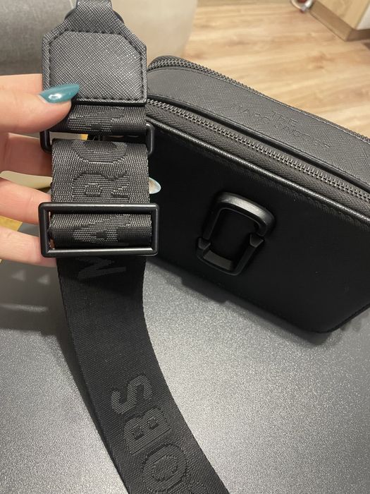 Черна чанта висок клас