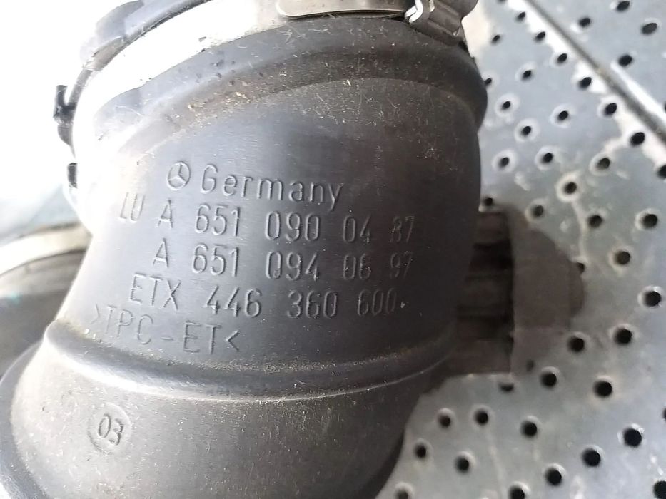 Tubulatura admisie aer cu senzor 2.2 cdi mercedes e class w212 a6510900437 a6510940697