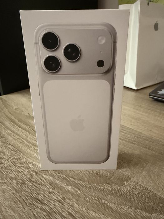 Iphone 17 pro 265GB * NOU*
