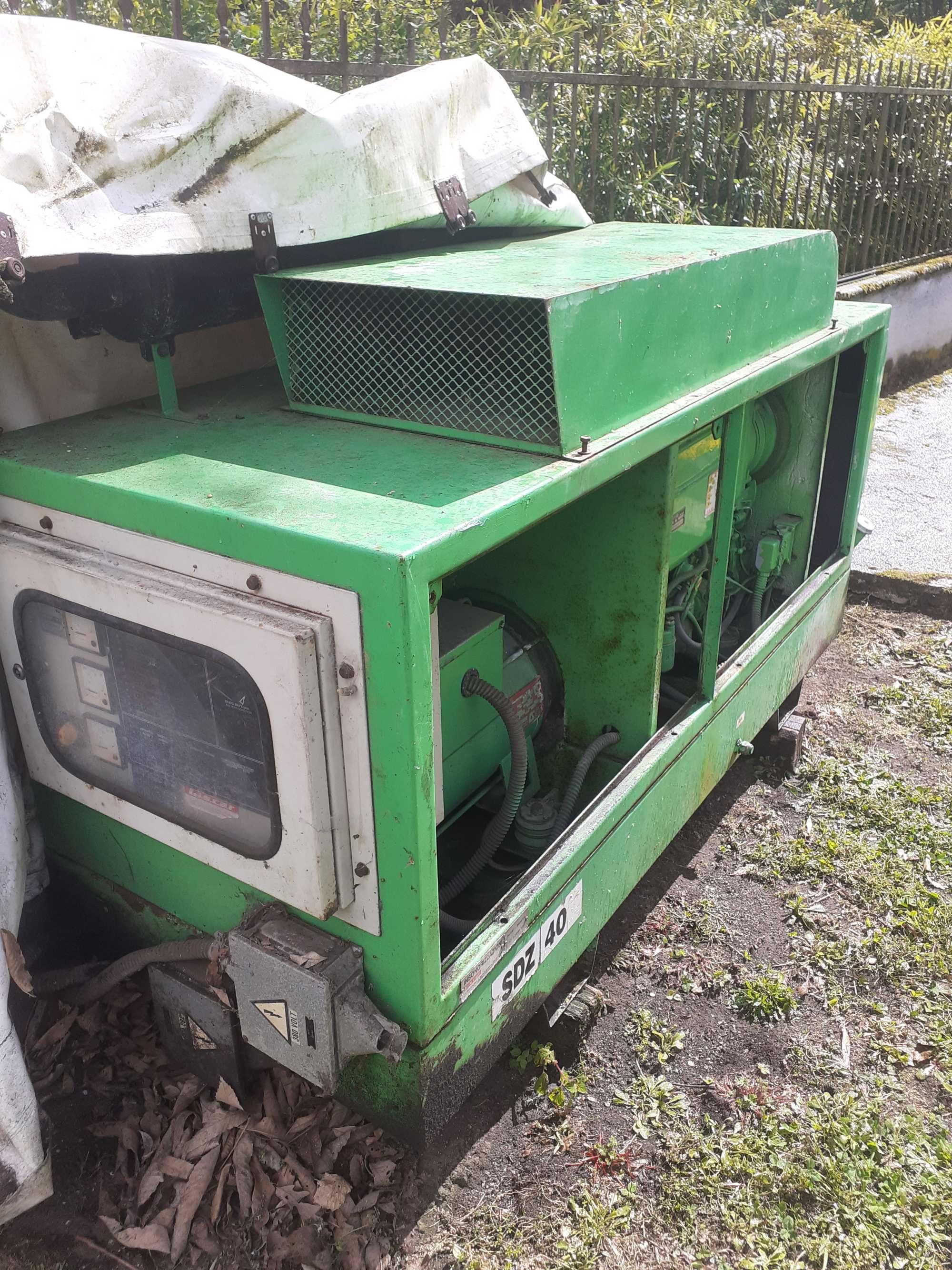 Generator diesel 40kw trifazic