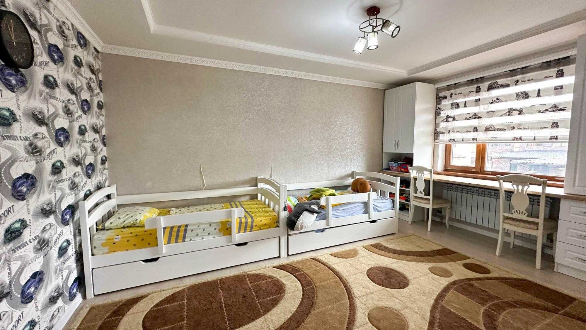 Продам 2х этажный Дом Аян Империя