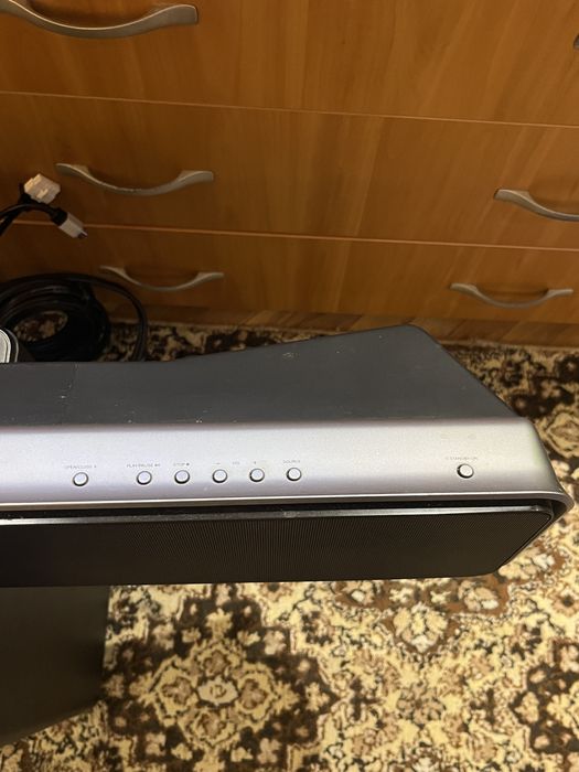 Саундбар с буфер Philips HTS-6100