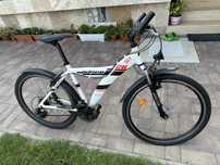 Bicicleta de vanzare