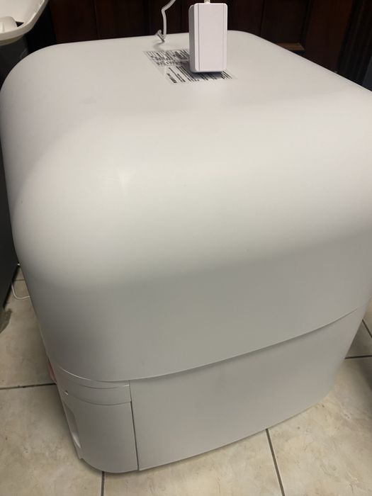 Автоматический лоток для кошек