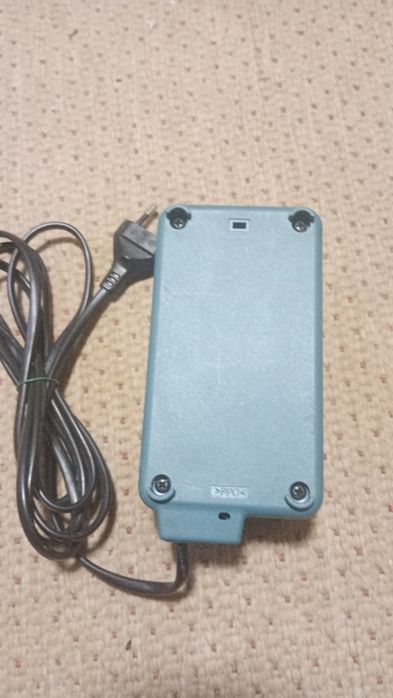 Incarcator acumulatori Makita