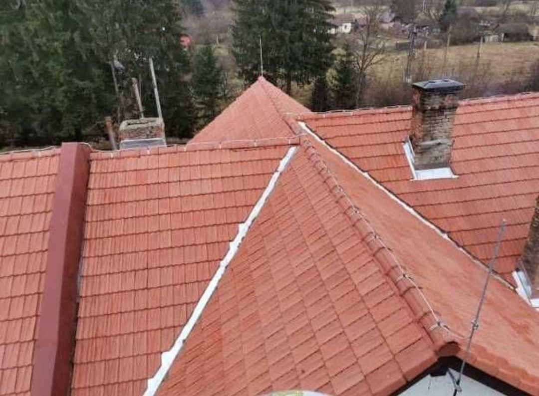 Meseriași acoperisuri,dulgherie, mansardari, reparatii