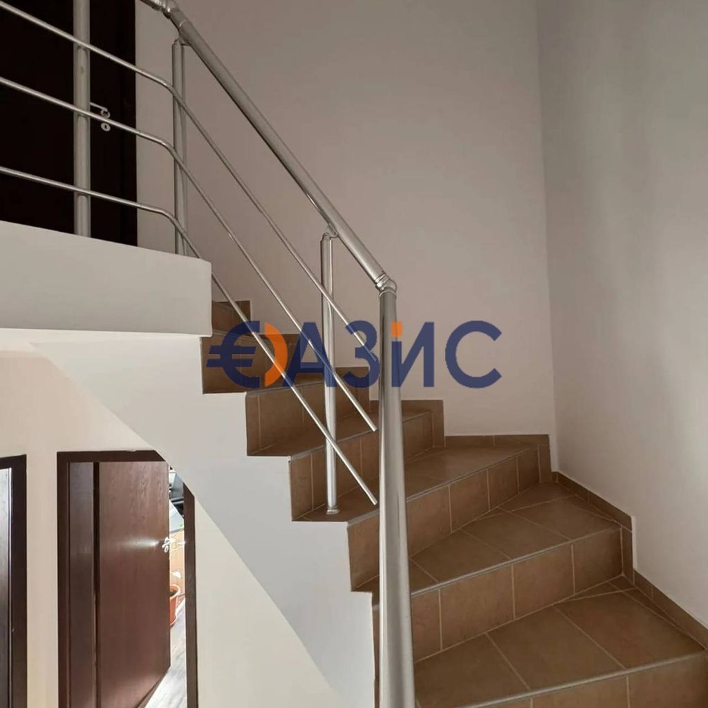 Продава се Четиристаен апартамент в к.к. Слънчев бряг - 137 кв.м за 1095 €/кв.м - Снимка #11