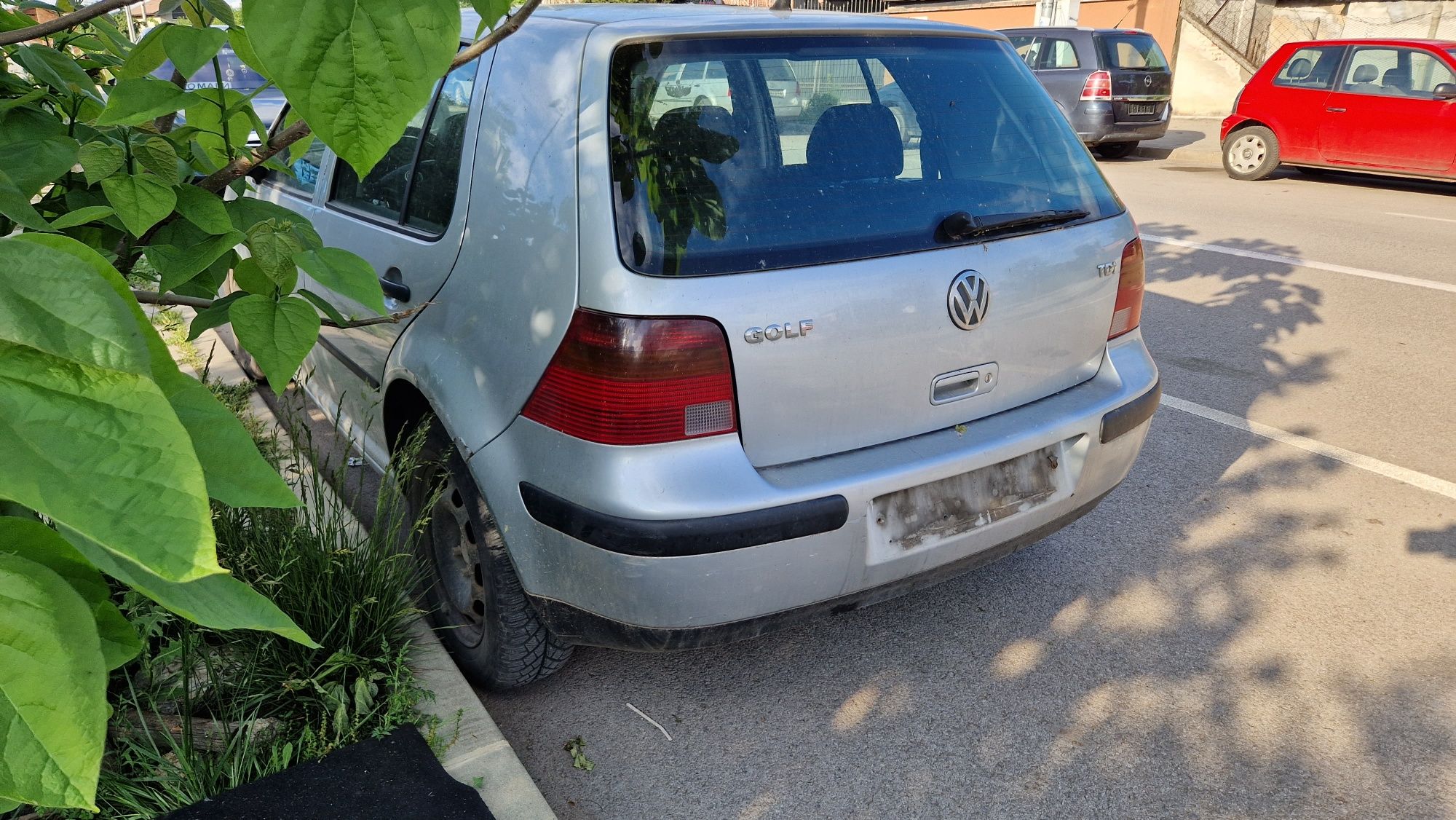 Golf 4 1.9 tdi 90 коня на части