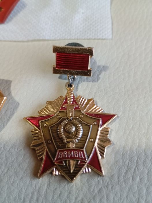 Decorații și insigne CCCP