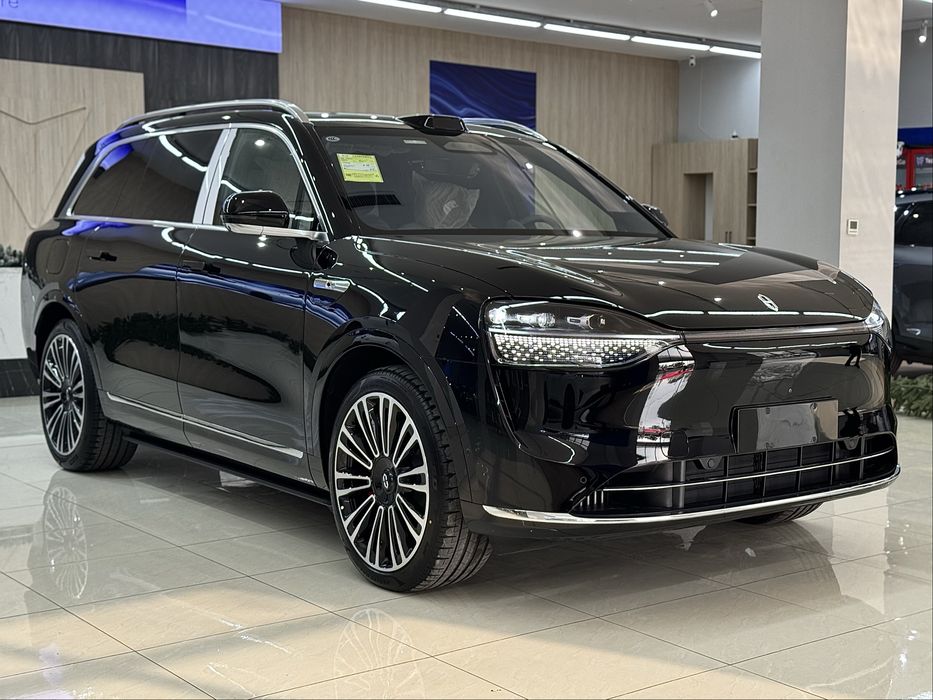 AITO M9 Gibrid (EREV) 2025