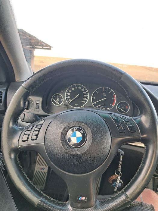Vând sau schimb BMW e39 525