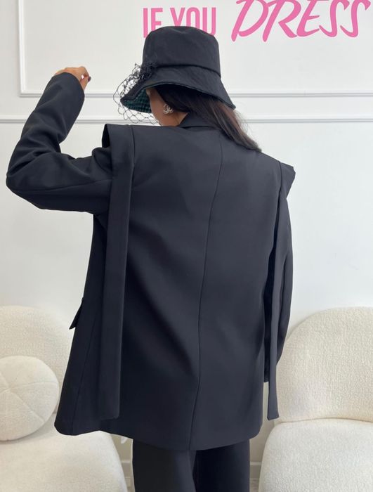 Дамски блейзър/сако в стандартен размер