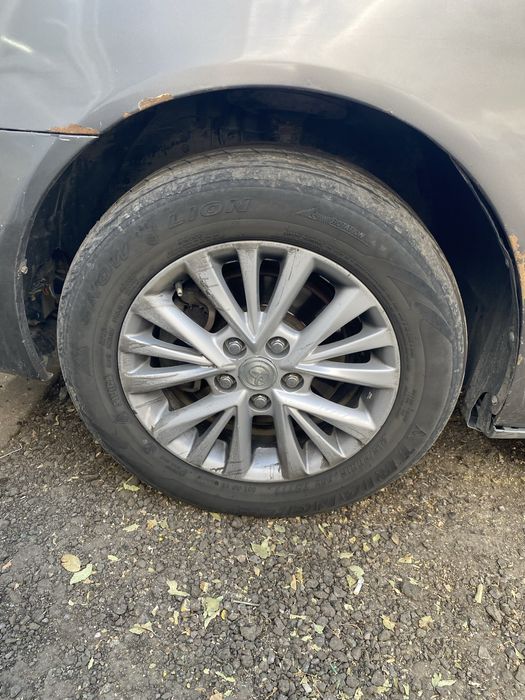 R16 камри диск с шиной