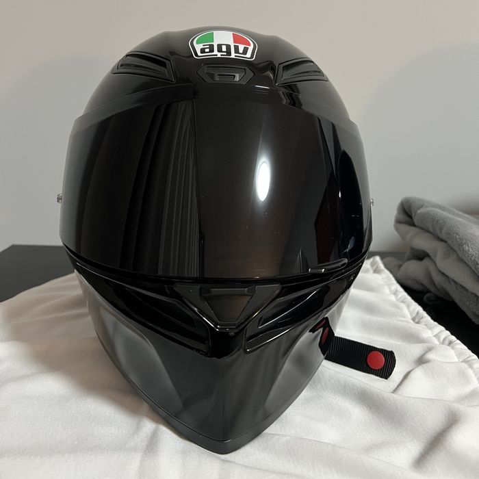 Каска AGV K1S "М" Черен Визьор Гаранция 5години